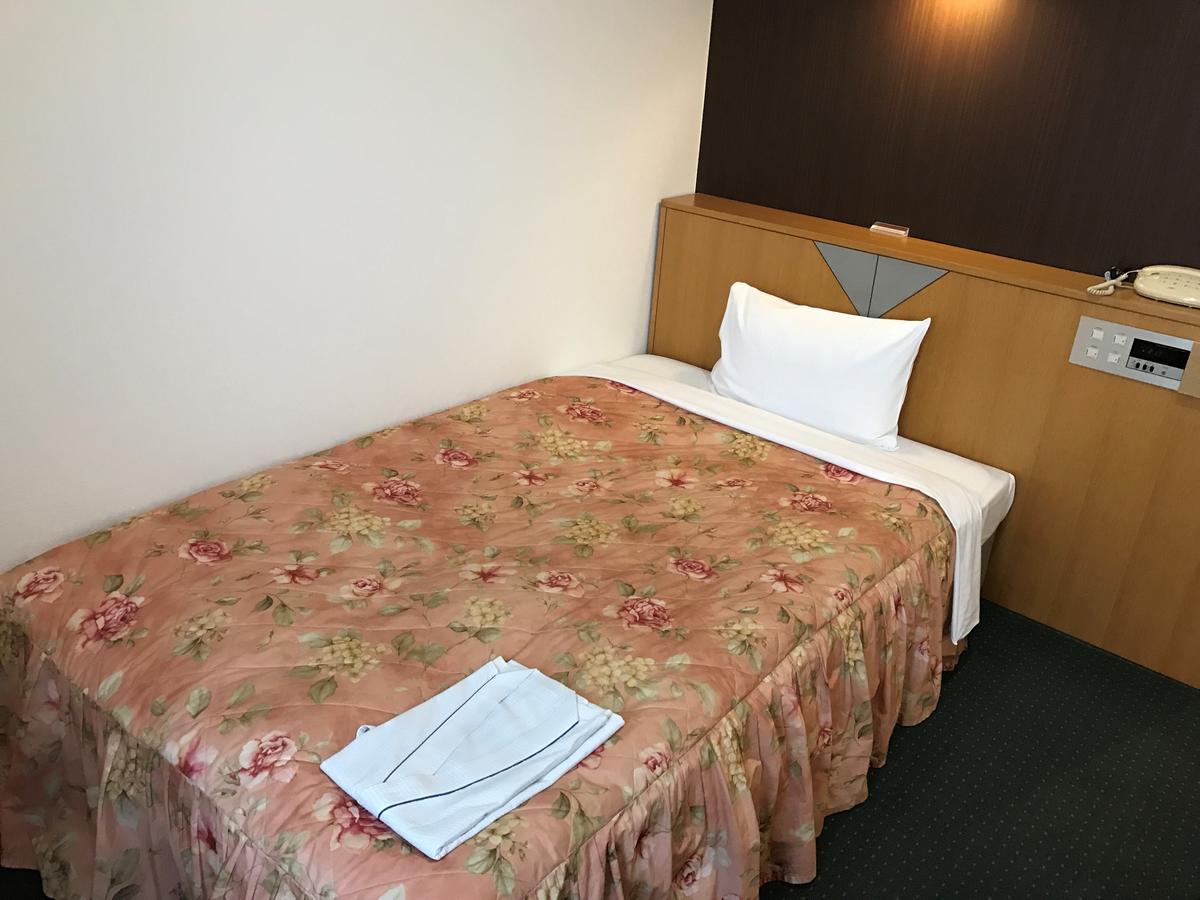 Shin Sayama Hotel エクステリア 写真