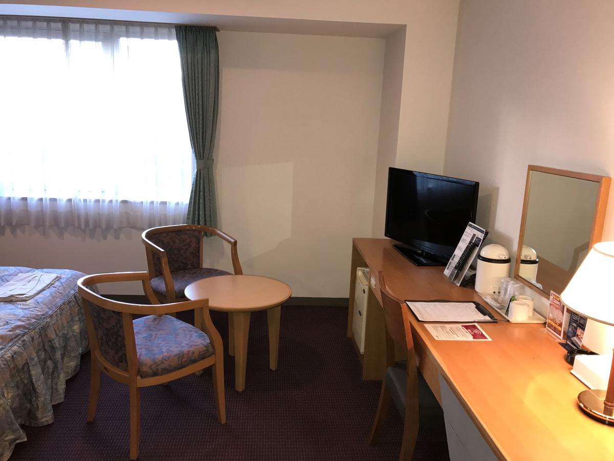 Shin Sayama Hotel エクステリア 写真