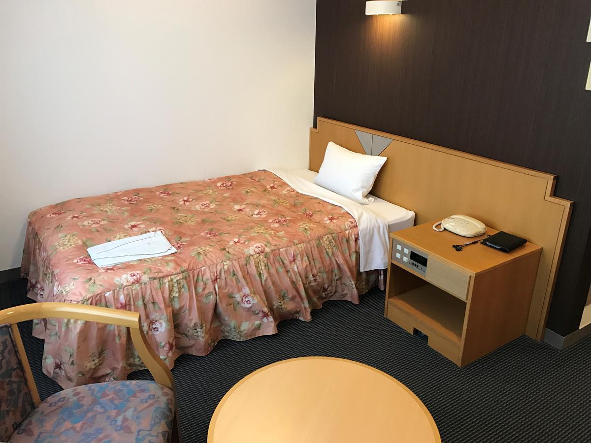 Shin Sayama Hotel エクステリア 写真