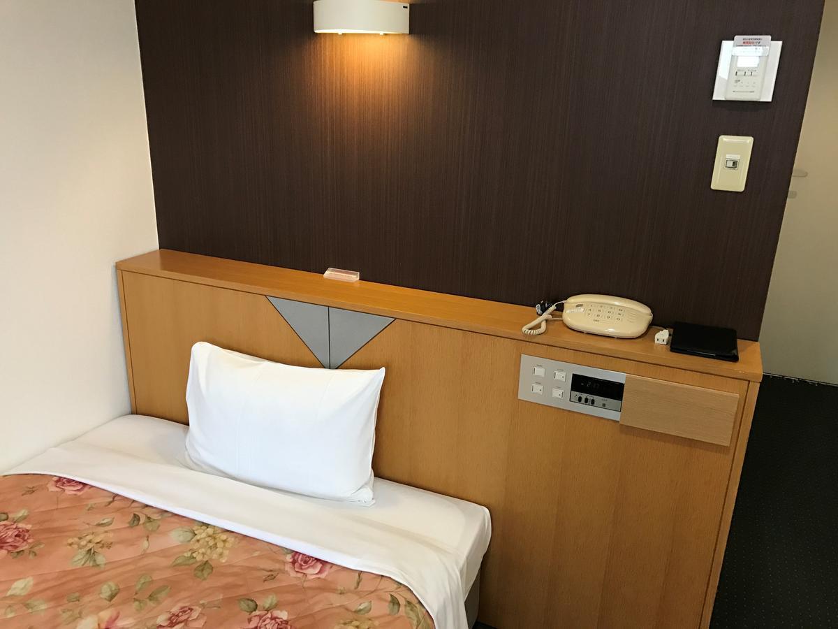 Shin Sayama Hotel エクステリア 写真